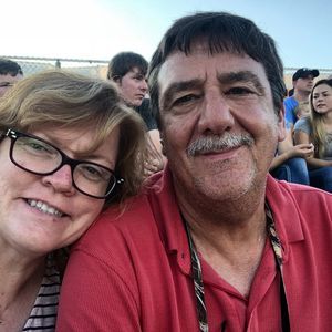 Meet your Posher, Bud